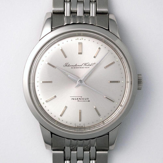 IWC Ingenieur, Ref. 666 A, versilbertes Zifferblatt, 1958, Automat, Original IWC «Guy Frères» Stahlarmband