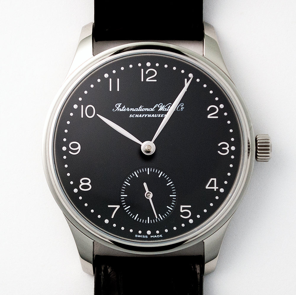 IWC, kleine Portugieser, Ref. 3531-005, Automat, Glasboden, seltene Version mit schwarzem Zifferblatt