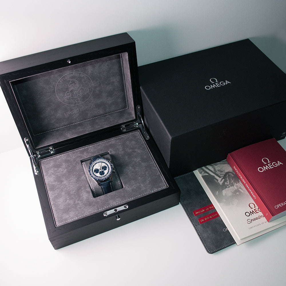 Omega Speedmaster CK 2998, Referenz 311.33.40.30.02.001, 2016, Edelstahl, Chronograph, limitiert auf 2998 Exemplare, Box und Papiere