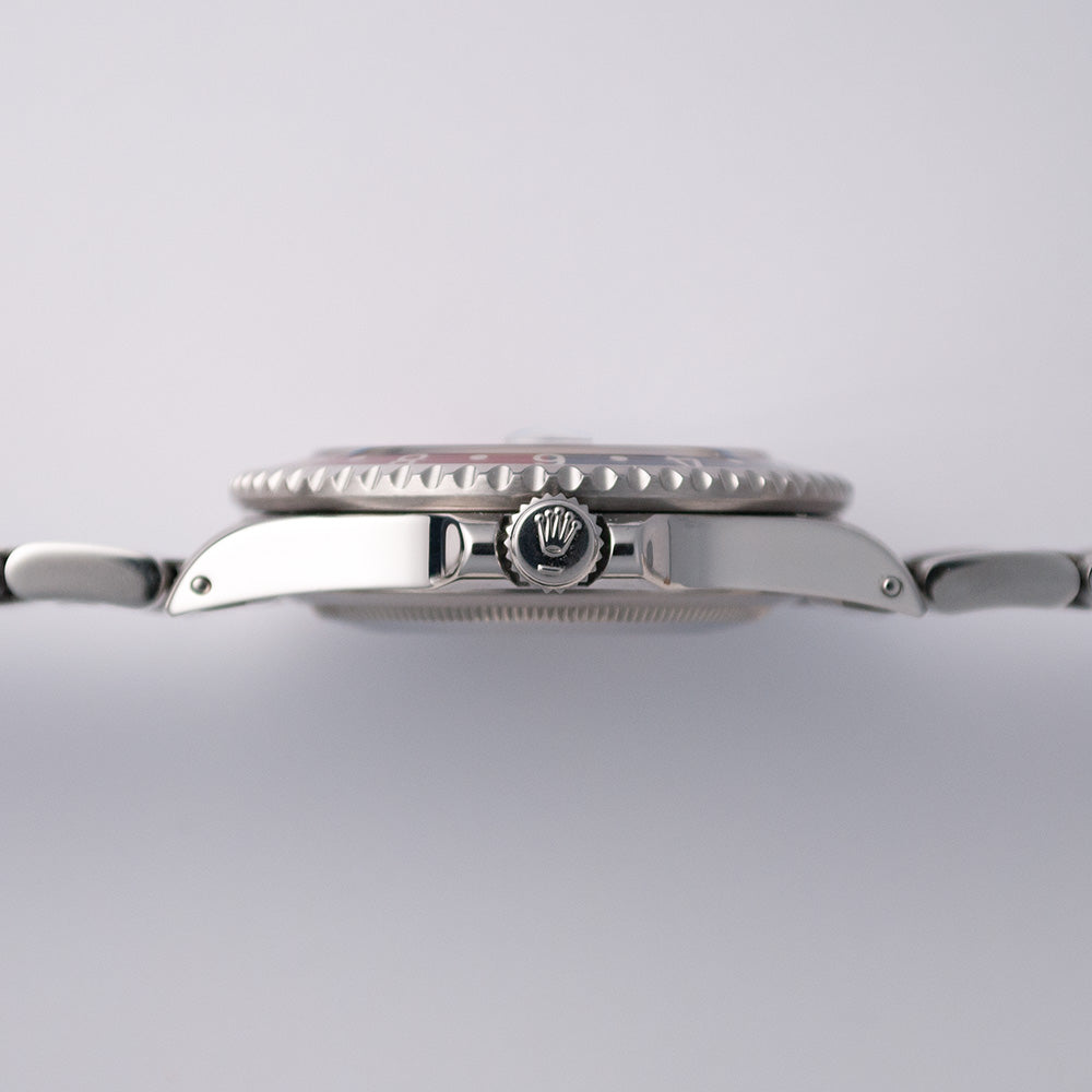 Rolex, GMT-Master, Ref. 16700, «Pepsi», verkauft von Bucherer 1995, mit Chronometer-Zertifikat