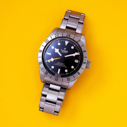 Tudor Black Bay Pro, Referenz 79470, Edelstahl, Automatik, zwei Zeitzonen, Chronometer, Full Set mit Garantie bis 25.10.2027