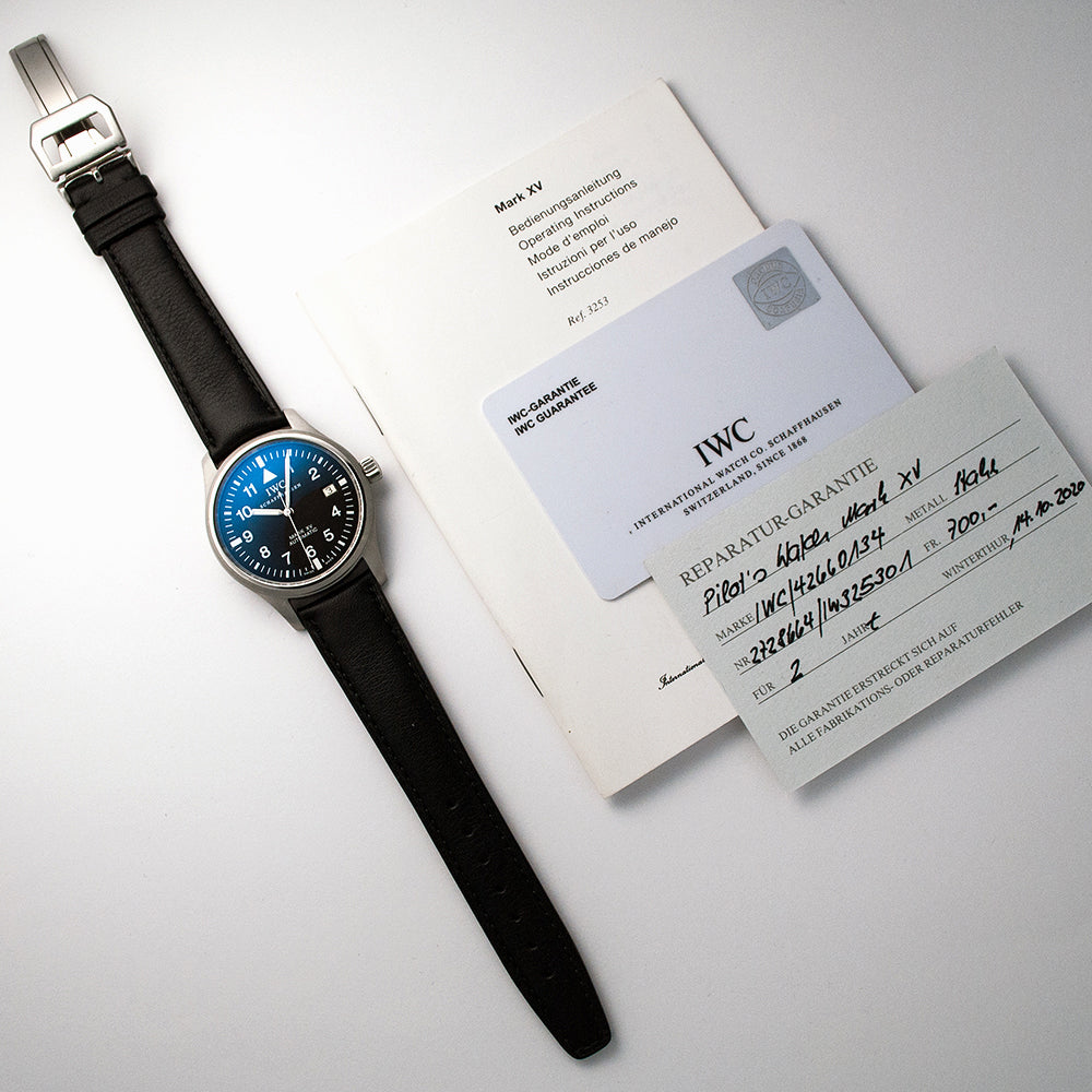 IWC Fliegeruhr Mark XV, Referenz 3253-01, 2007, Automat, Stahl, Datum, revidiert mit Garantie bis Oktober 2022, neues IWC-Lederband