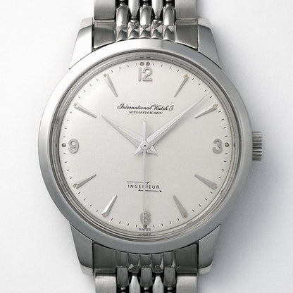 IWC Ingenieur, Ref. 666 A, versilbertes Zifferblatt, 1956, Automat, Original IWC «Guy Frères» Stahlarmband, revidiert, Garantie bis 02/24