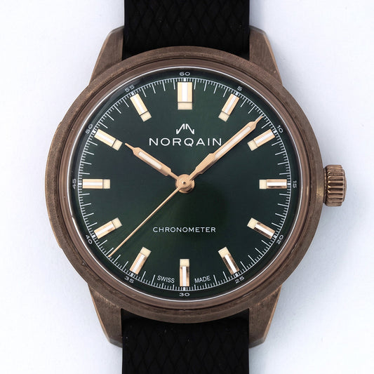 Norqain, Freedom 60, Referenz NNZ2001ZA, Bronze, Box und Papiere, 2022