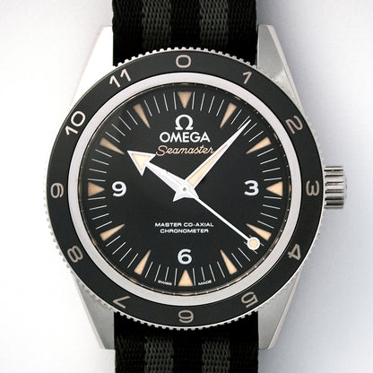 Omega Seamaster 300 «SPECTRE», James Bond 007, Limited Edition, Ref. 233.32.41.21.01.001, Manufakturwerk OMEGA MASTER CO AXIAL, Automat, Chronometer, 2016, Full-Set