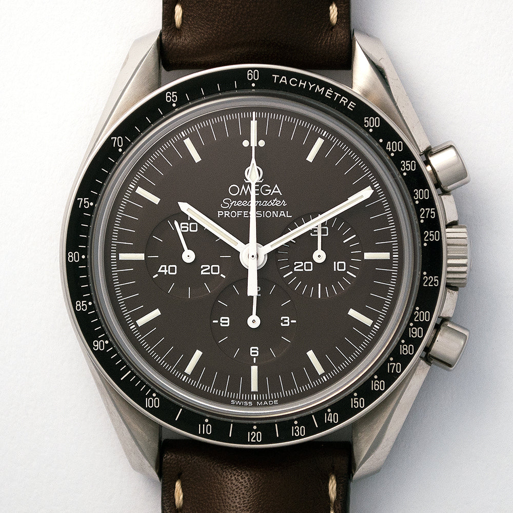 Omega Speedmaster Professional, «Moonwatch», Brown Dial, Ref. 311.32.42.30.13.001, Handaufzug, Saphirglasboden, Kaliber 1863