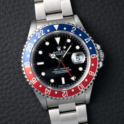 Rolex, GMT-Master, Ref. 16700, «Pepsi», verkauft von Bucherer 1995, mit Chronometer-Zertifikat